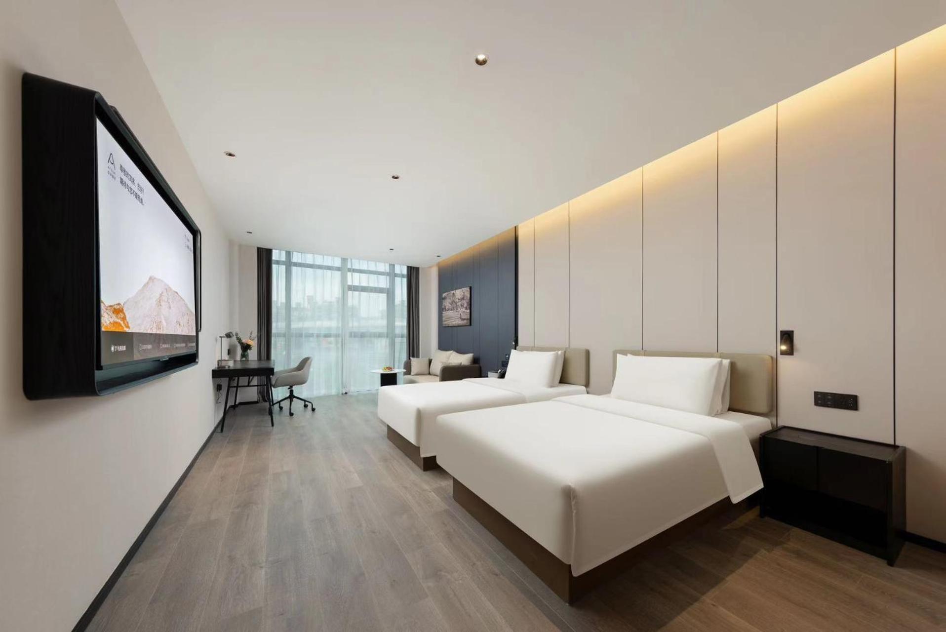 Atour Jing'an Fusion Hotel